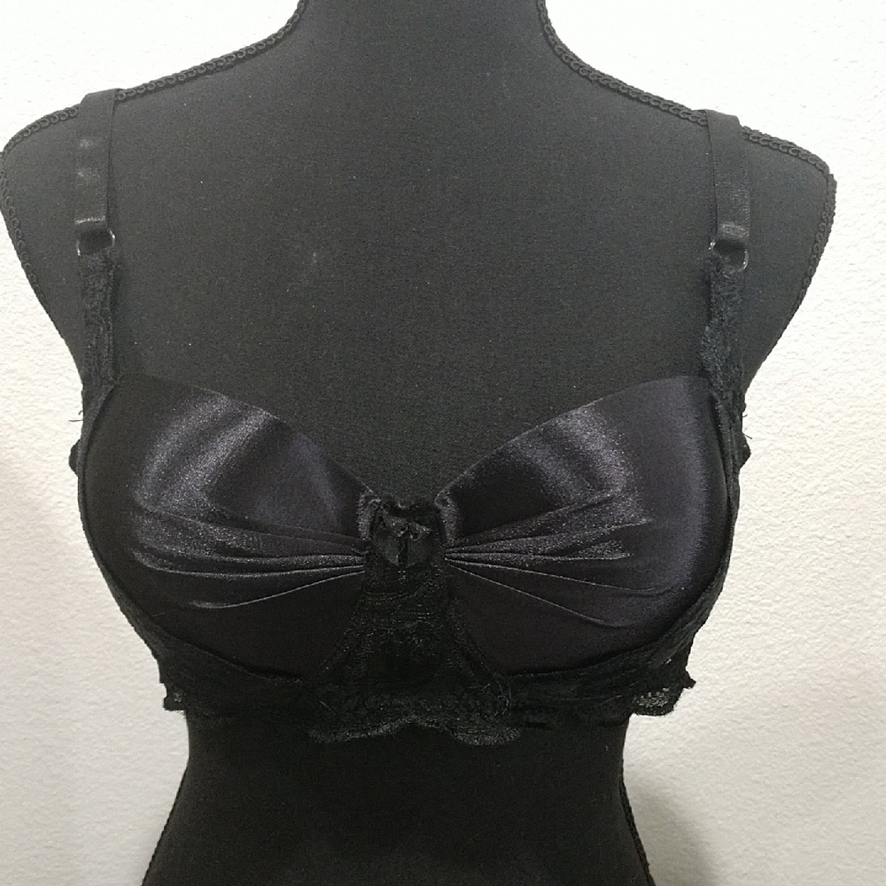 Elegant Black Satin Lace Bra